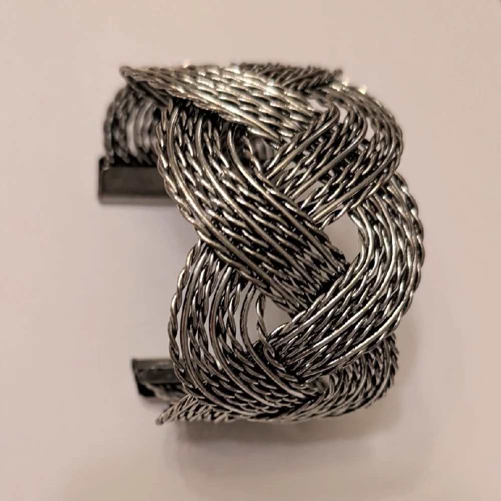 Vintage Silver Tone Braided Bracelet